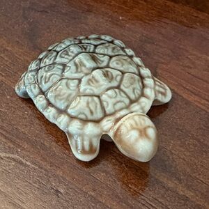 Vintage England-Marked Ceramic Turtle Figurine in Cream and Brown Glaze